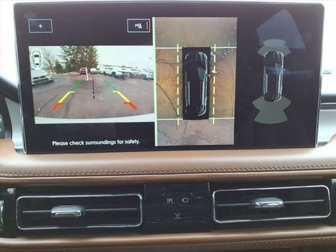 Used 2022 Lincoln Nautilus Reserve w/ Equipment Group 201A image 21