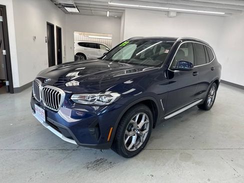 Used 2022 BMW X3 xDrive30i AWD/4WD image 6