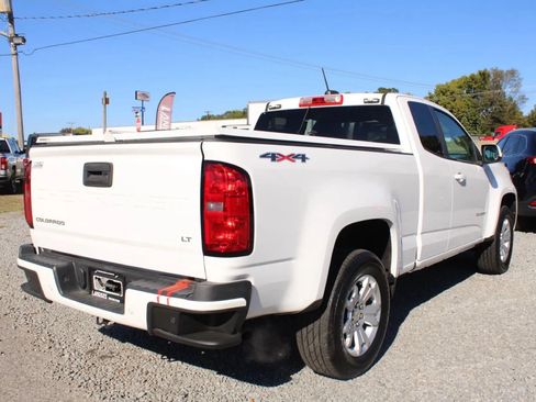 Used 2022 Chevrolet Colorado LT w/ Fleet Safety Package AWD/4WD image 8