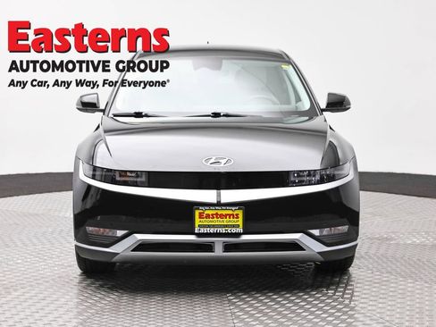Used 2023 Hyundai Ioniq 5 SEL AWD/4WD image 2