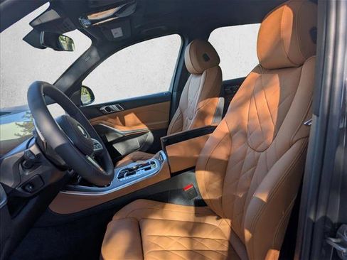 New 2026 BMW X5 xDrive50e w/ M Sport Package image 4