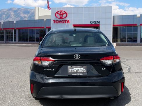 Used 2024 Toyota Corolla LE FWD image 4