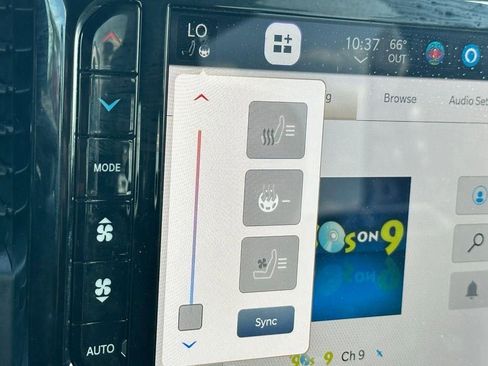 Used 2023 RAM 1500 Laramie image 12