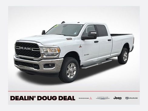 Used 2024 RAM 3500 Big Horn AWD/4WD image 1