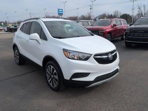 Certified 2021 Buick Encore Preferred w/ Safety Package image 10
