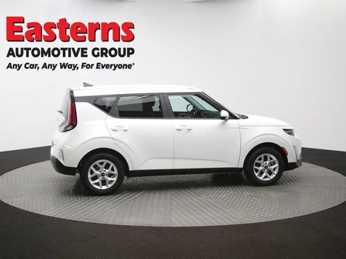 Used 2025 Kia Soul LX FWD image 42