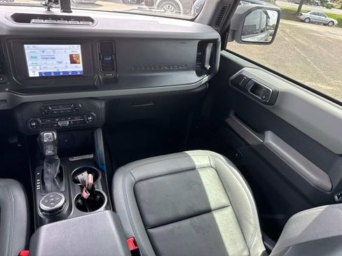Used 2021 Ford Bronco Black Diamond w/ Sasquatch Package AWD/4WD image 20