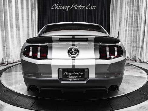 Used 2010 Ford Mustang Shelby GT500 image 4