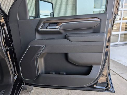 New 2025 Chevrolet Silverado 2500 LT w/ Convenience Package image 29