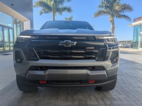 Used 2023 Chevrolet Colorado Z71 w/ Z71 Convenience Package 2 image 10