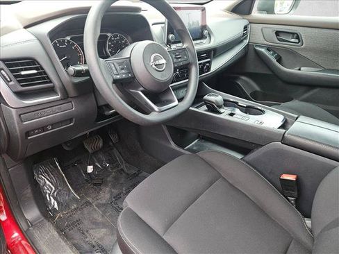 Used 2023 Nissan Rogue S FWD image 9