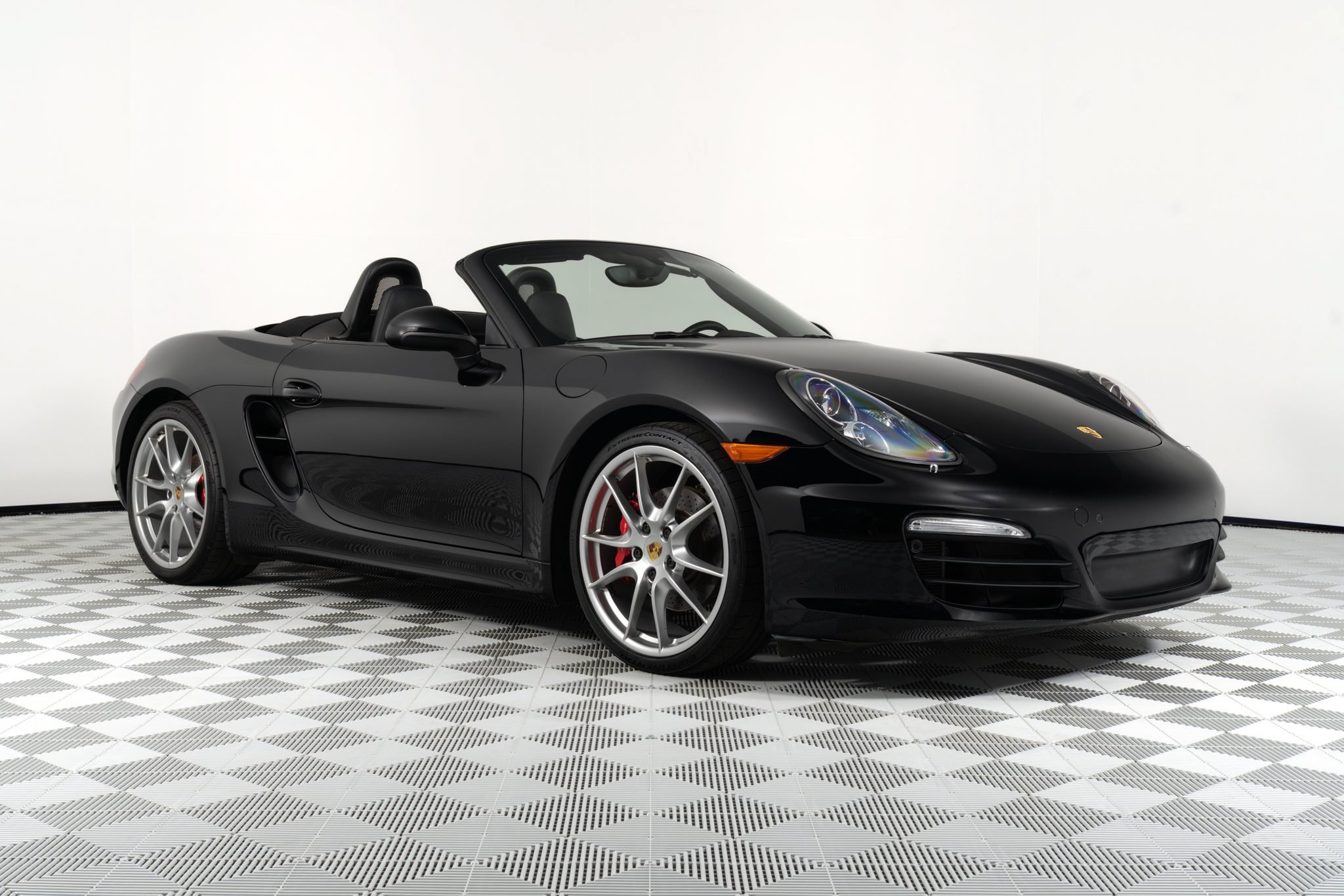Used 2015 Porsche Boxster S RWD image 1