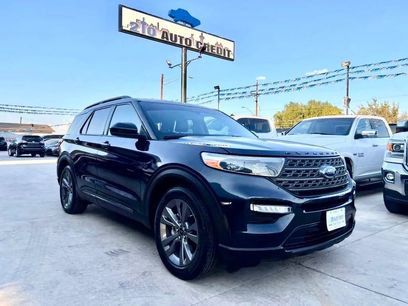 Used 2022 Ford Explorer XLT w/ Equipment Group 202A
