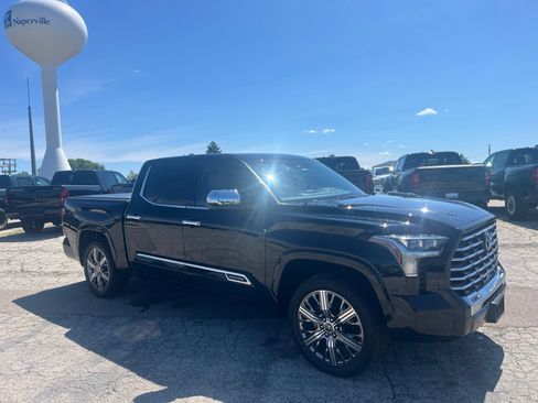 Used 2022 Toyota Tundra Capstone AWD/4WD image 4