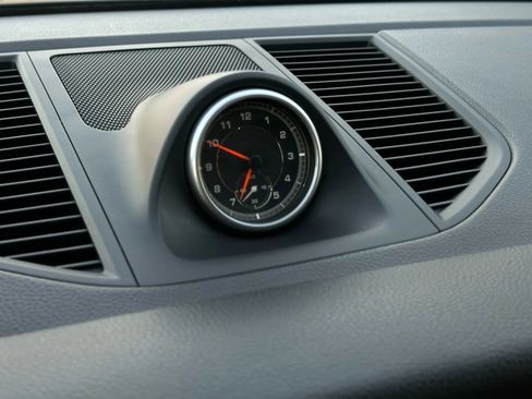 Used 2017 Porsche Macan S image 33