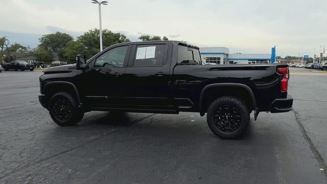 Certified 2024 Chevrolet Silverado 2500 High Country w/ Midnight Edition AWD/4WD image 6