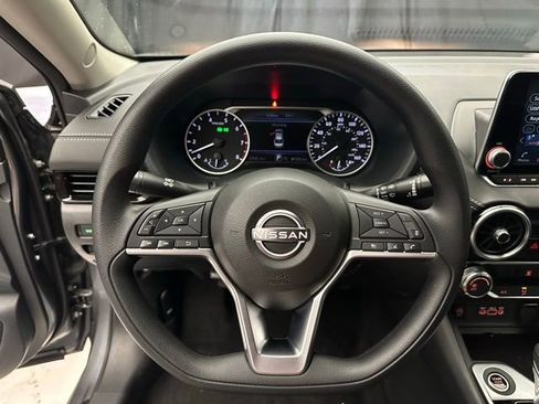 New 2025 Nissan Sentra SV FWD image 24