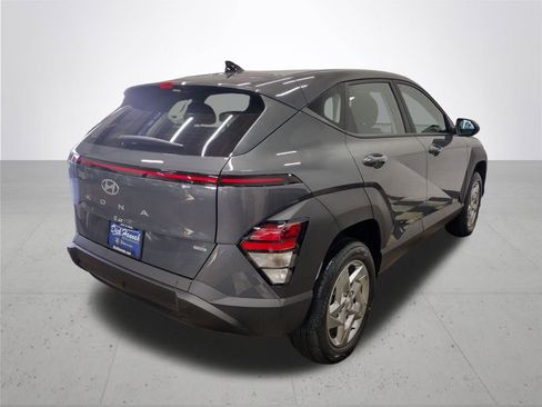New 2026 Hyundai Kona SE image 28