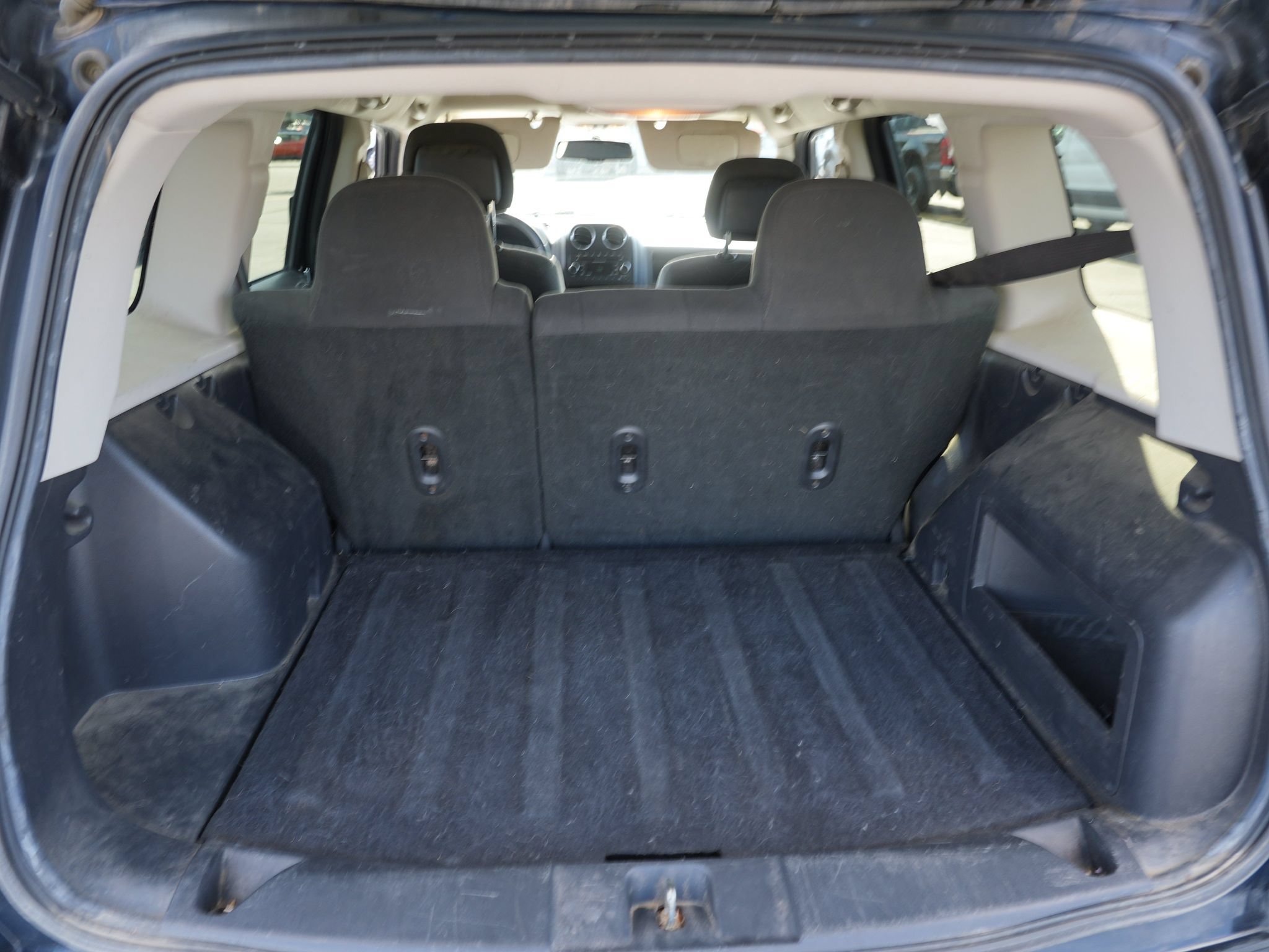 Used 2016 Jeep Patriot Latitude FWD image 23