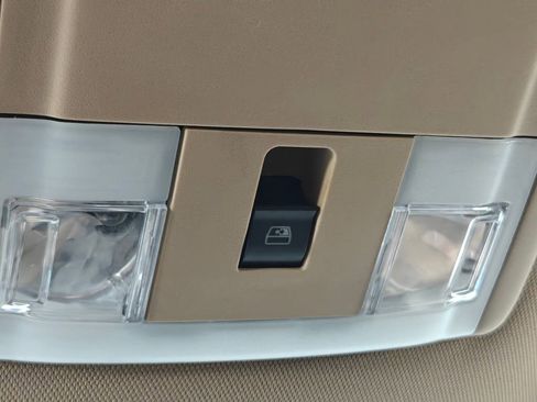 Used 2014 Ford F150 XLT w/ Equipment Group 302A Luxury image 11