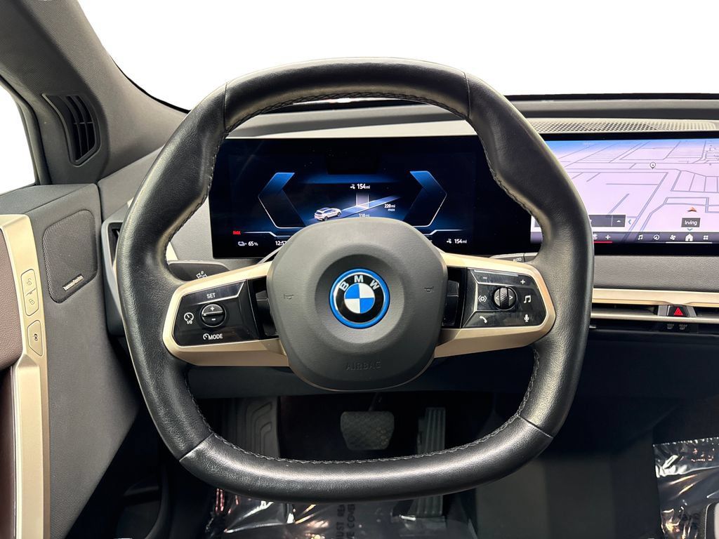 Used 2024 BMW iX xDrive50 w/ Premium Package AWD/4WD image 55