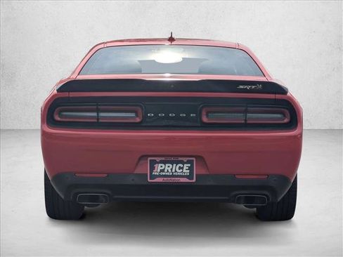 Used 2016 Dodge Challenger R/T Scat Pack RWD image 7