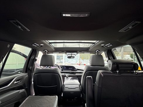 Used 2023 Cadillac Escalade Sport image 31