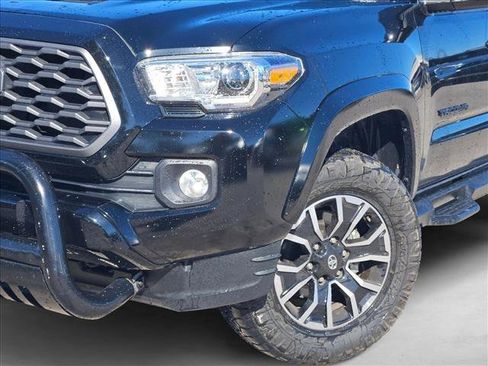 Used 2023 Toyota Tacoma TRD Sport image 4