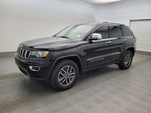 Used 2021 Jeep Grand Cherokee Limited w/ Trailer Tow Group IV AWD/4WD image 2