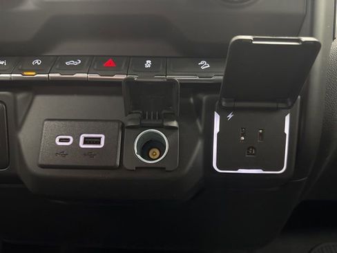 New 2026 Chevrolet Silverado 1500 Custom Trail Boss AWD/4WD image 20