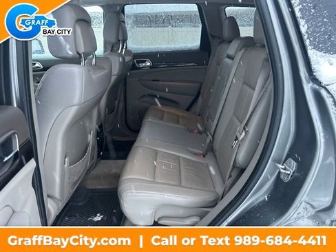 Used 2013 Jeep Grand Cherokee Laredo image 23