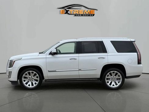 Used 2016 Cadillac Escalade Premium AWD/4WD image 3