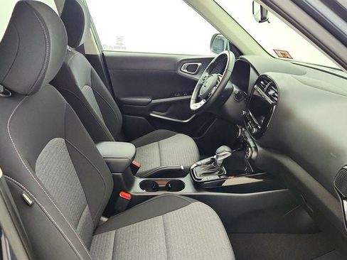 Used 2020 Kia Soul EX image 24