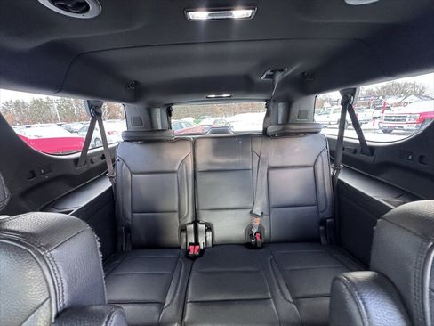 Used 2022 GMC Yukon XL Denali w/ Max Trailering Package AWD/4WD image 21