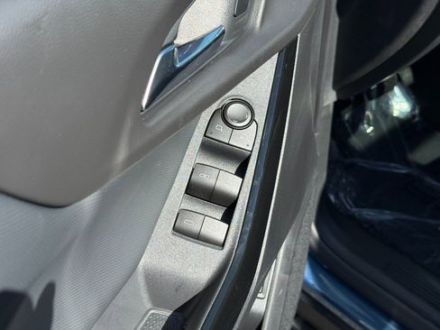 New 2026 Chevrolet Equinox LT w/ Convenience Package II image 21