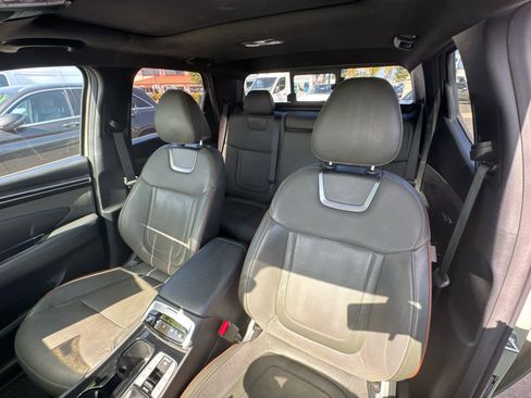 Used 2022 Hyundai Santa Cruz Limited image 31