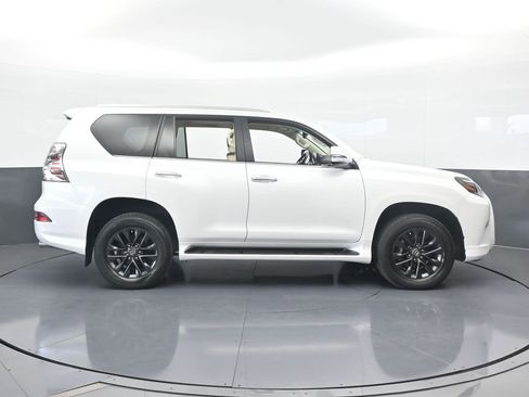 Used 2023 Lexus GX 460 Premium image 7