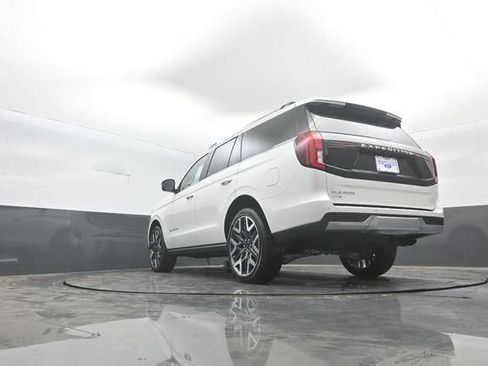 New 2026 Ford Expedition Platinum w/ Platinum Ultimate Package AWD/4WD image 37