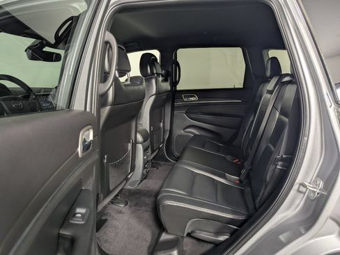 Used 2018 Jeep Grand Cherokee Limited w/ Trailer Tow Group IV RWD image 22