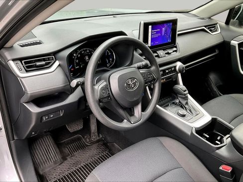 Certified 2025 Toyota RAV4 LE AWD/4WD image 18