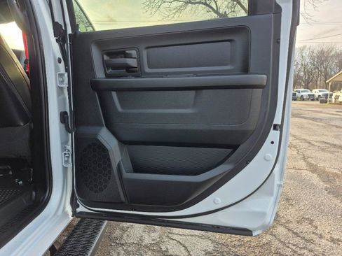 Used 2024 RAM 3500 Tradesman w/ Safety Group image 27