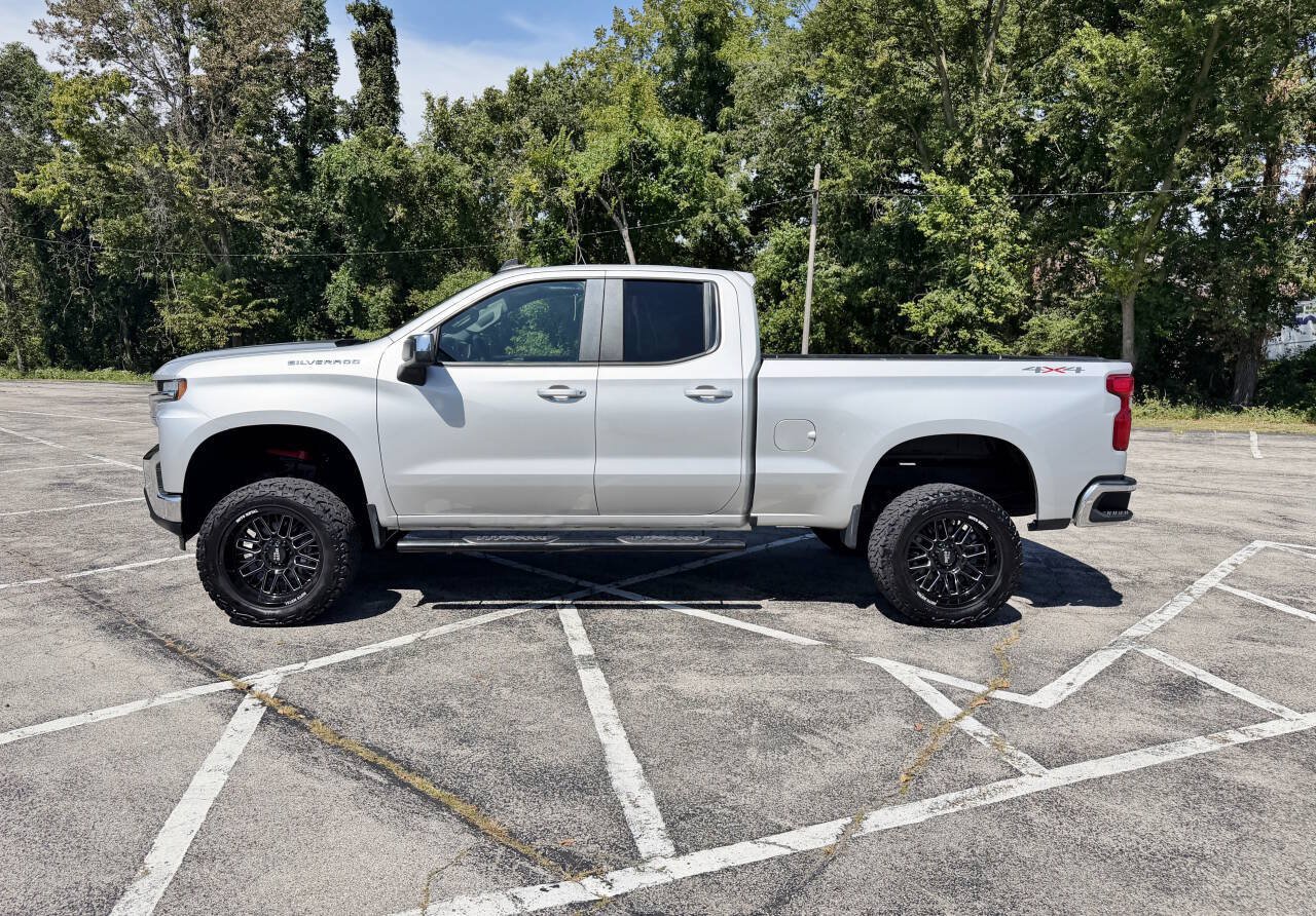 Used 2020 Chevrolet Silverado 1500 LT w/ Trailering Package AWD/4WD image 8