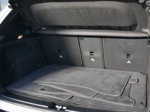 Used 2021 Mercedes-Benz GLA 250 4MATIC image 50