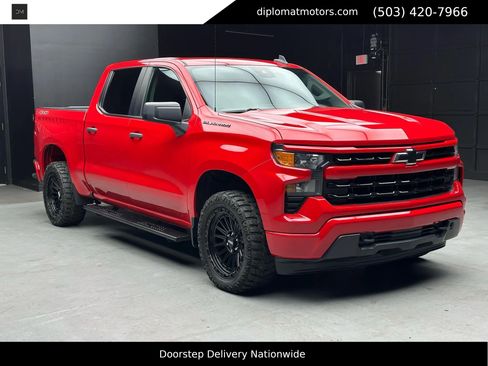 Used 2023 Chevrolet Silverado 1500 Custom image 8
