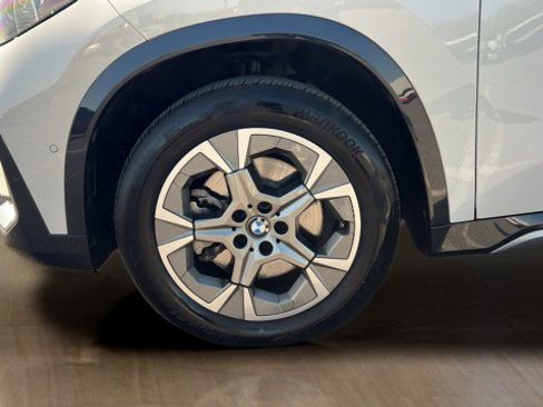 Used 2025 BMW X1 xDrive28i image 21
