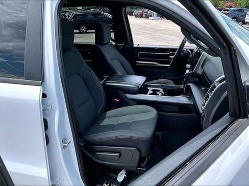 Used 2023 RAM 1500 Big Horn AWD/4WD image 27