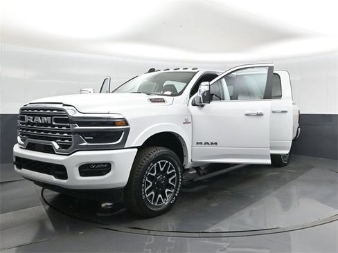 New 2026 RAM 2500 Limited image 40