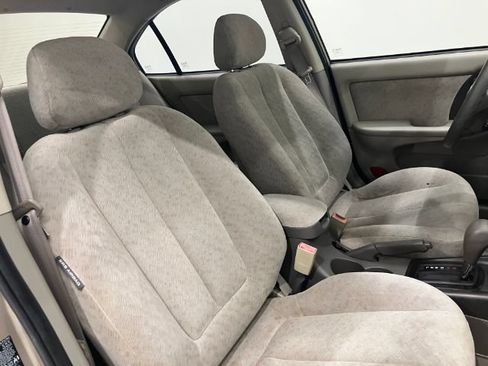 Used 2006 Hyundai Elantra GLS FWD image 35