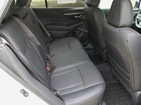 Certified 2025 Subaru Outback Limited AWD/4WD image 36