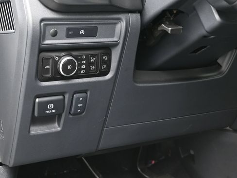 Used 2025 Ford F150 Lariat w/ Equipment Group 502A High AWD/4WD image 23